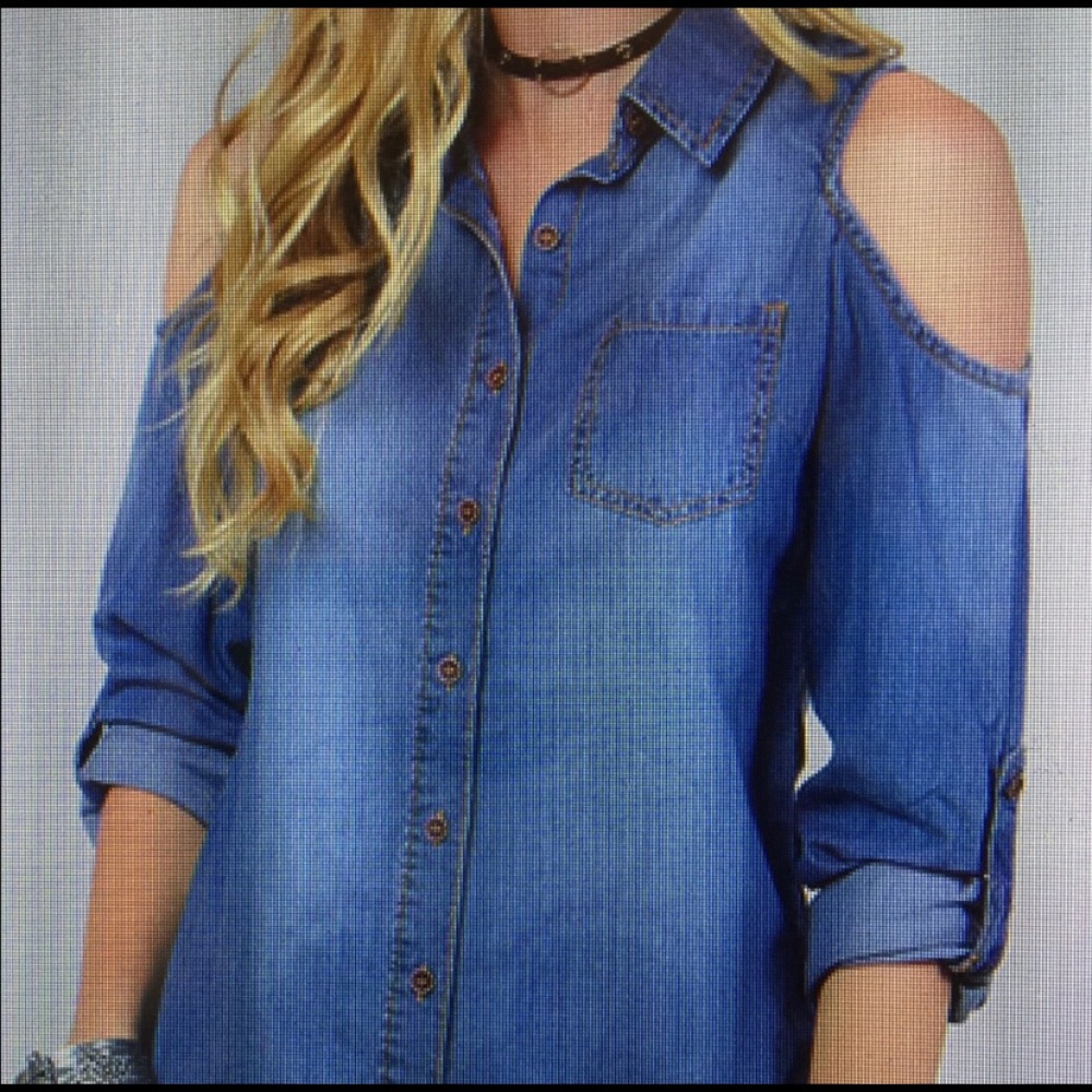 Denim cold shoulder shirt